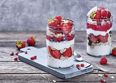 Overnight-Oats mit Quark im Glas