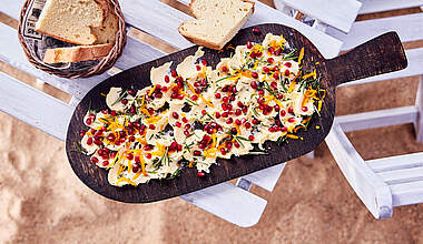 Butter Board orientalische Art mit selbst gemachtem Brot