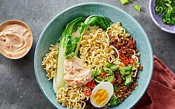 Spicy Ramen Nudeln mit Knobi&ChiliQuark
