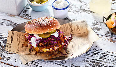 Vegetarischer Pulled Mushroom Burger