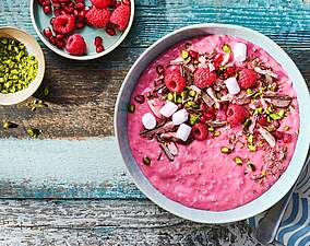 Fruchtiger Pink Porridge