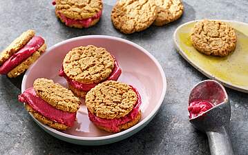 Buttermilch Ice Cream Sandwich