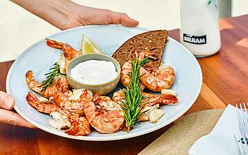 Knoblauchgarnelen mit Aioli