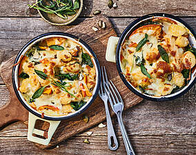 Herzhafter Kürbis-Gnocchi-Spinat Auflauf