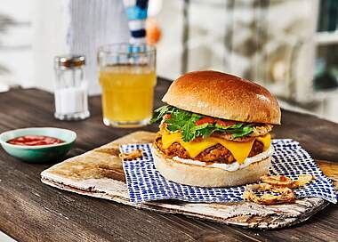 Crispy Veggie Burger mit Linsen und Champignons