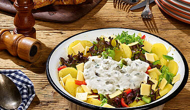 Frischer Kartoffelsalat zum Grill-Steak