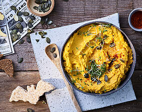 Cremiger Kürbis-Hummus