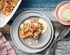 Apple Crumble mit Mandeln und Zimt