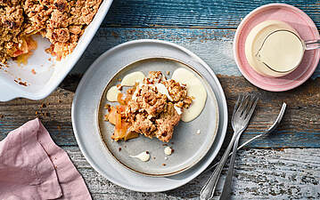 Apple Crumble mit Mandeln und Zimt