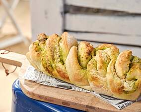 Vegetarische Pesto Babka