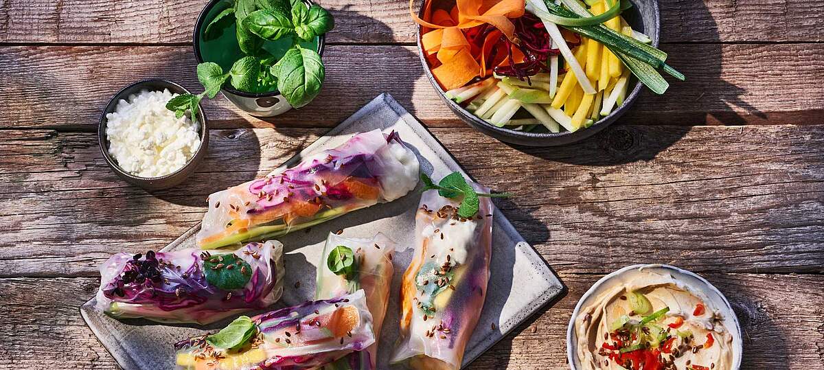 Rezeptbild für Cottage Sommerrollen mit cremigen Quark-Dip