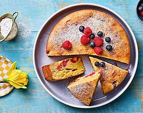 Beeriger Buttermilchkuchen
