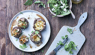 Gefüllte Frischkäse-Champignons