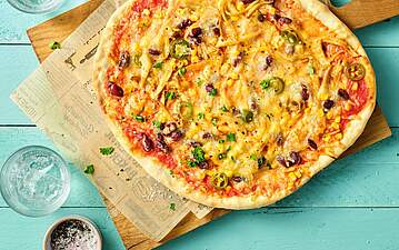 Vegetarische Texmex-Pizza mit Kräuterseitlingen