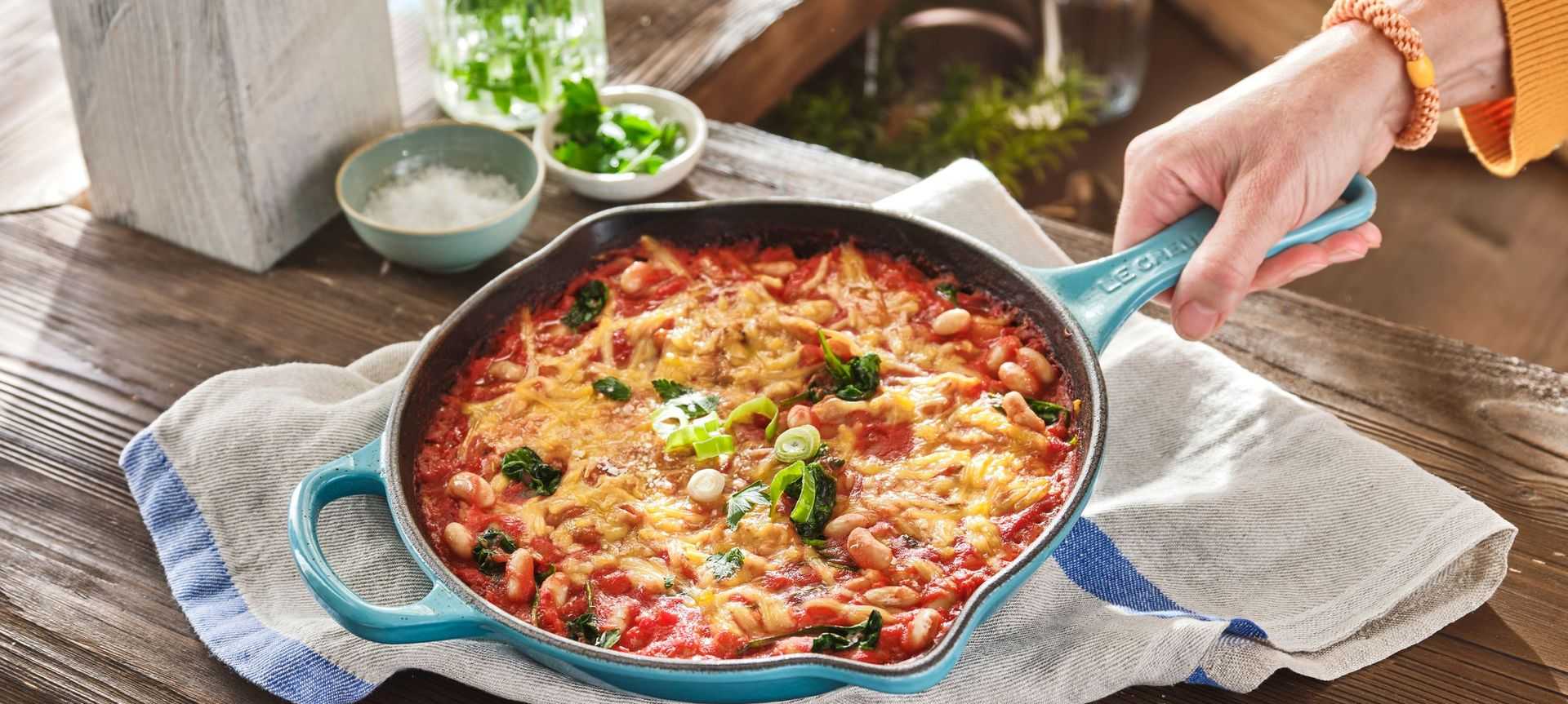 Rezeptbild für Schnelle überbackene Tomaten-Bohnen-Pfanne