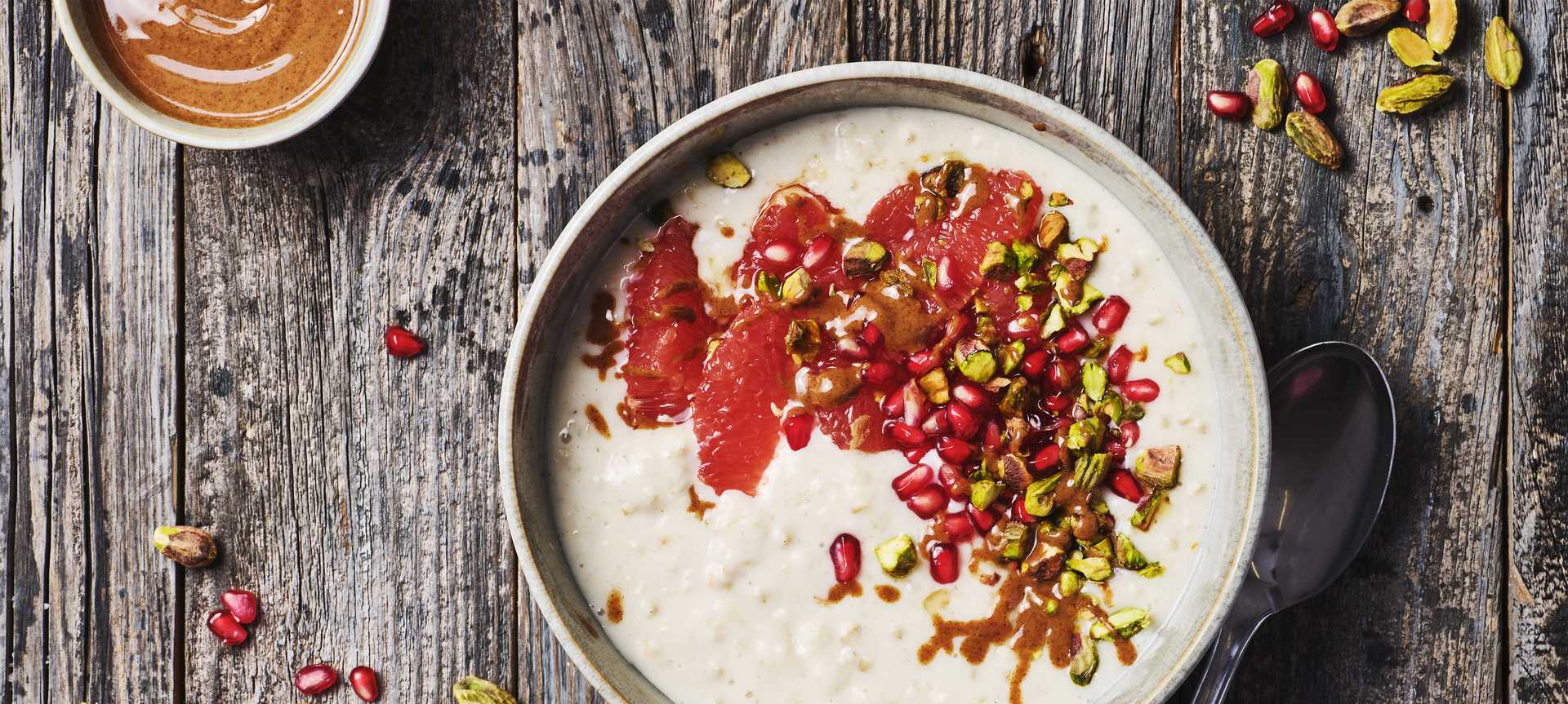 Rezeptbild für Porridge mit Blutorange und Pistazien