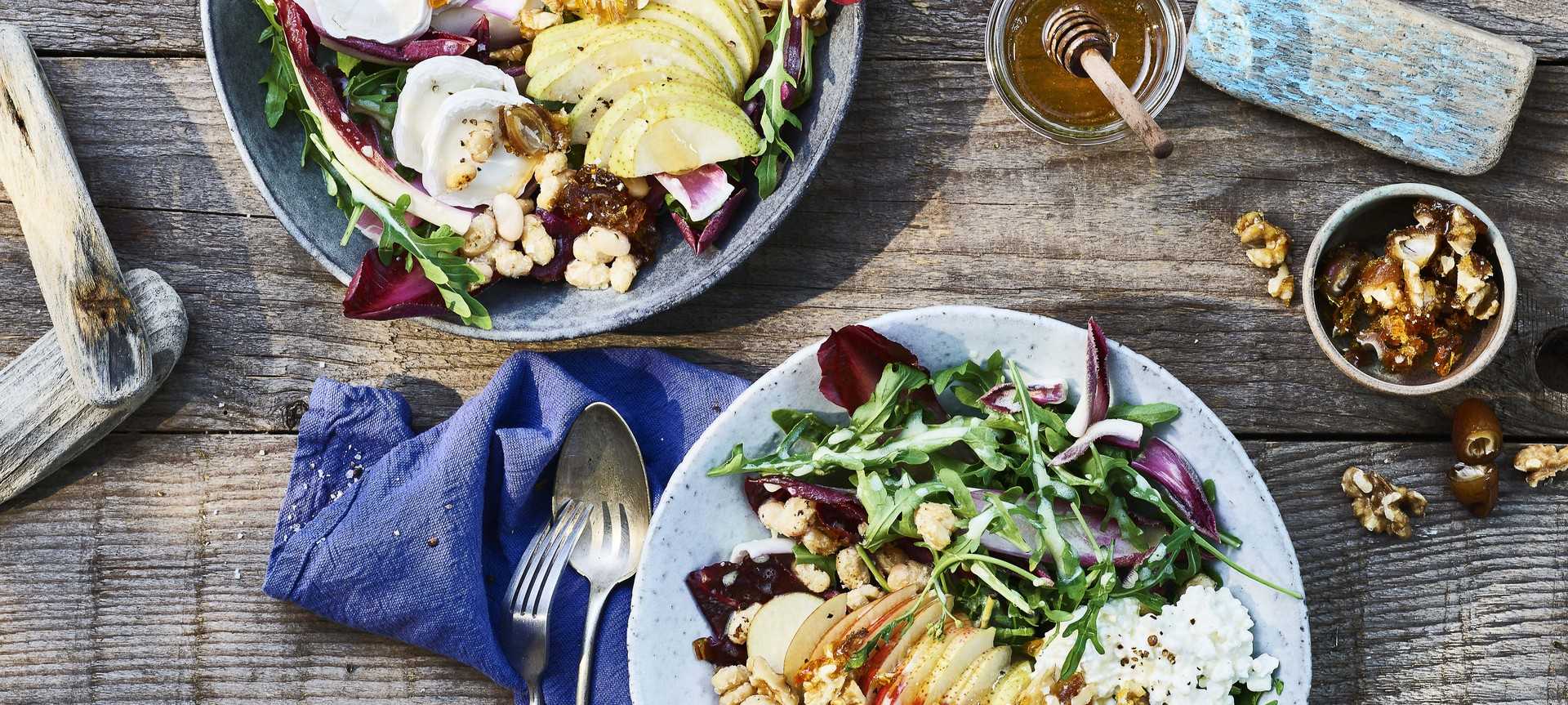Rezeptbild für Bunter Salat mit Birnen und karamellisierten Walnüssen