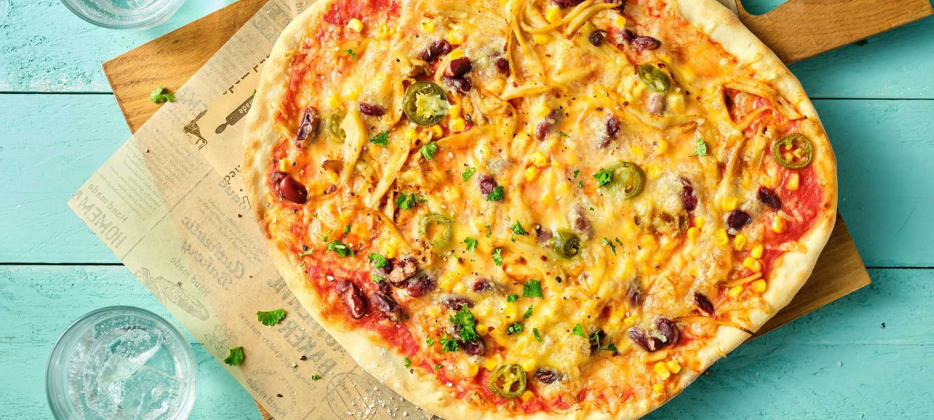 Rezeptbild für Vegetarische Texmex-Pizza mit Kräuterseitlingen
