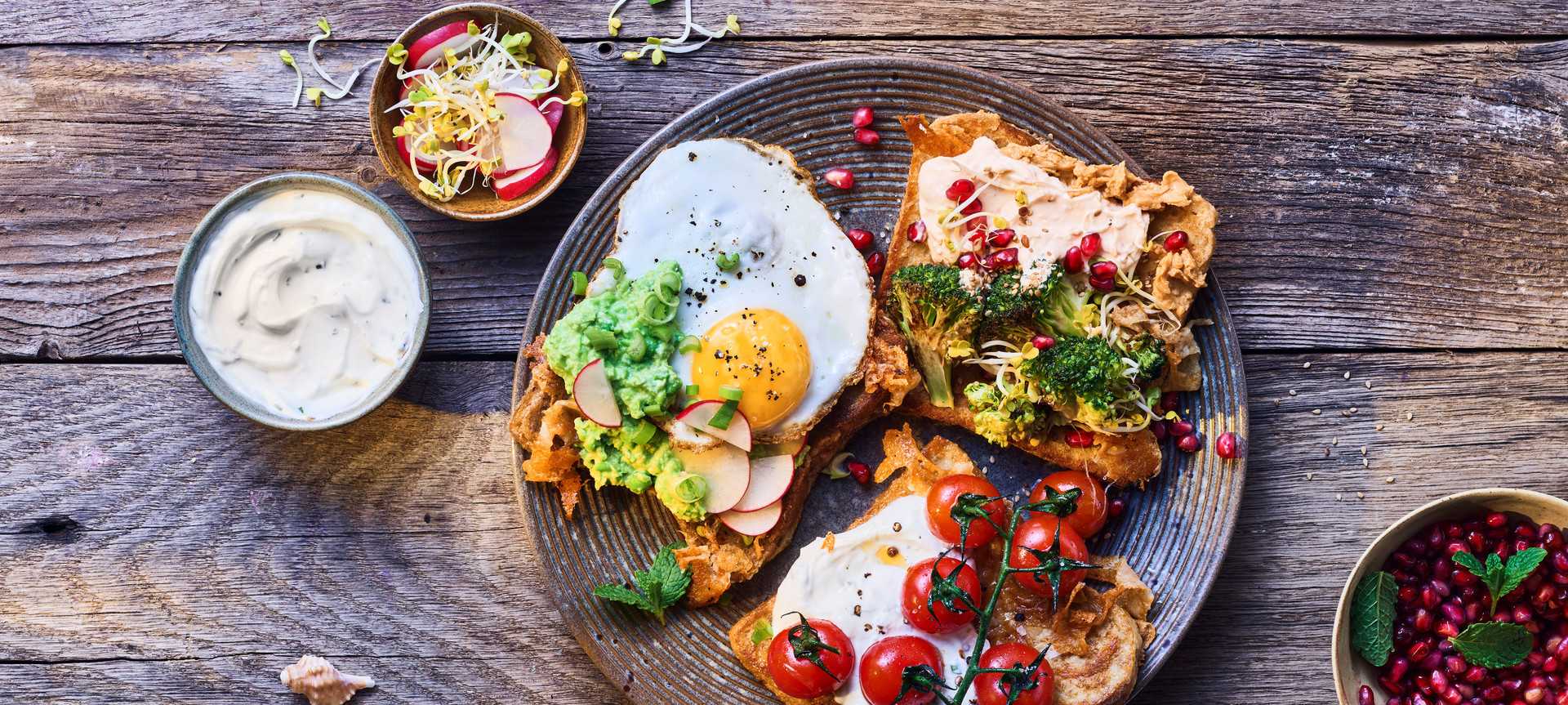 Rezeptbild für Herzhafter French Toast mit geriebenem Käse