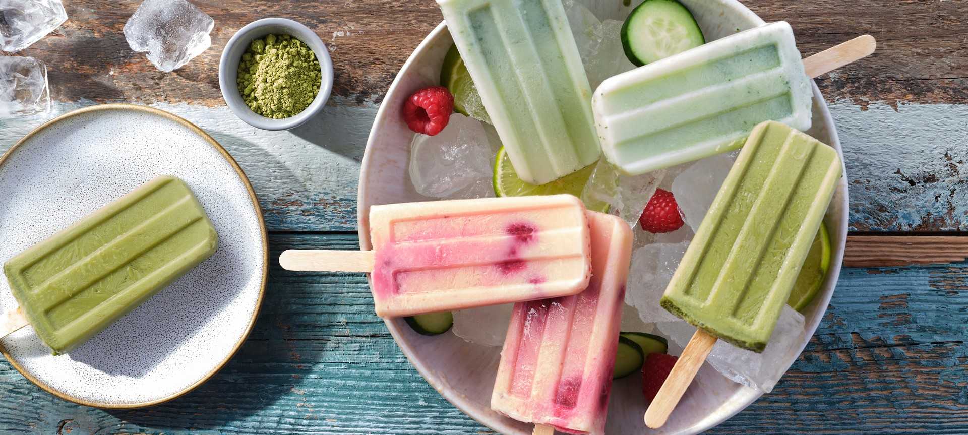 Rezeptbild für Fruchtiges Buttermilch-Eis am Stiel