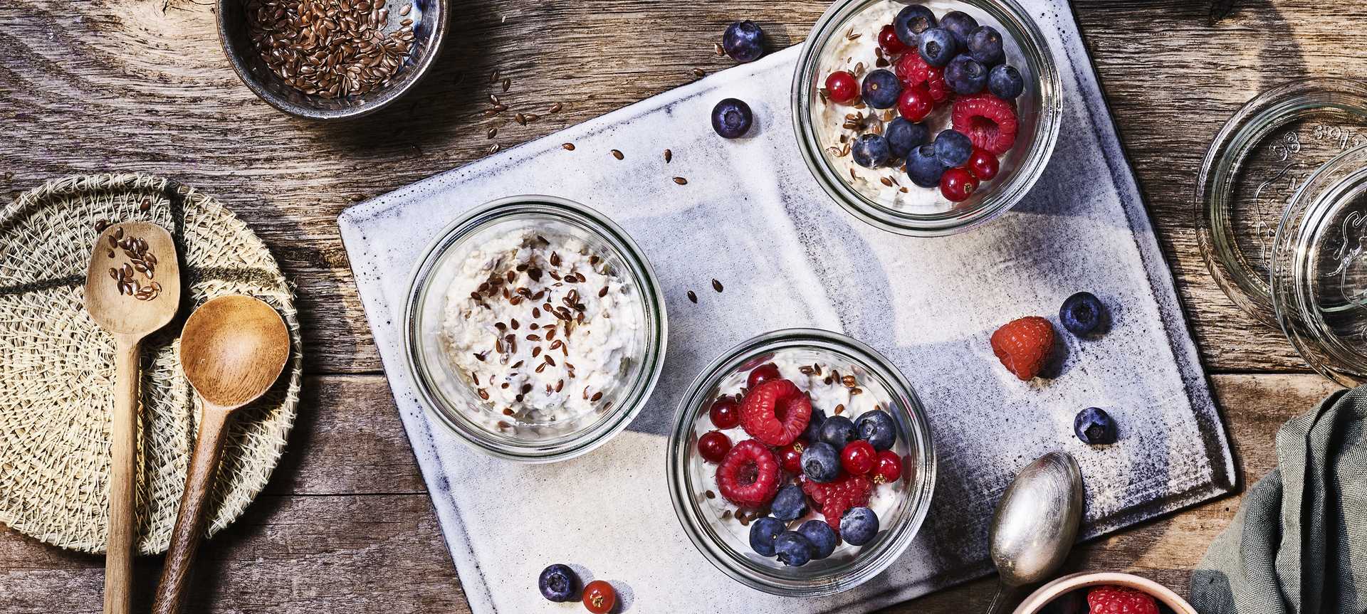 Rezeptbild für Overnight Oats mit Leinsamen und Beeren