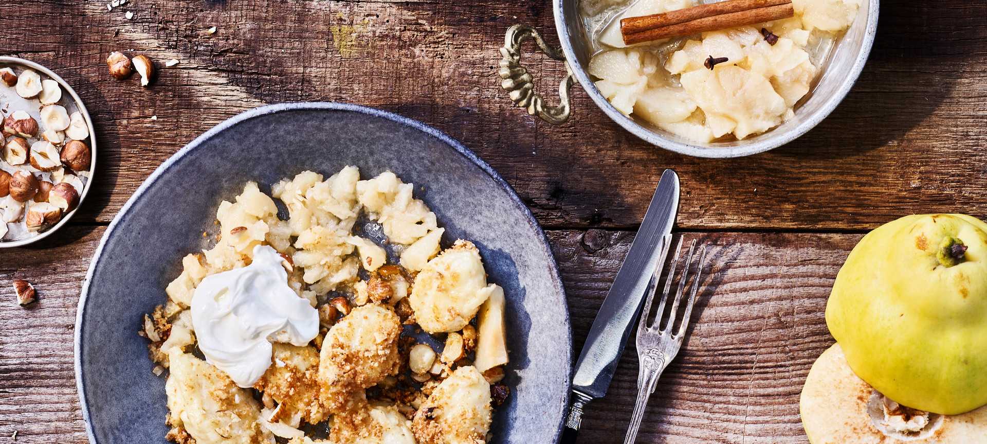 Rezeptbild für Süße Haselnuss Nockerl mit Quittenkompott