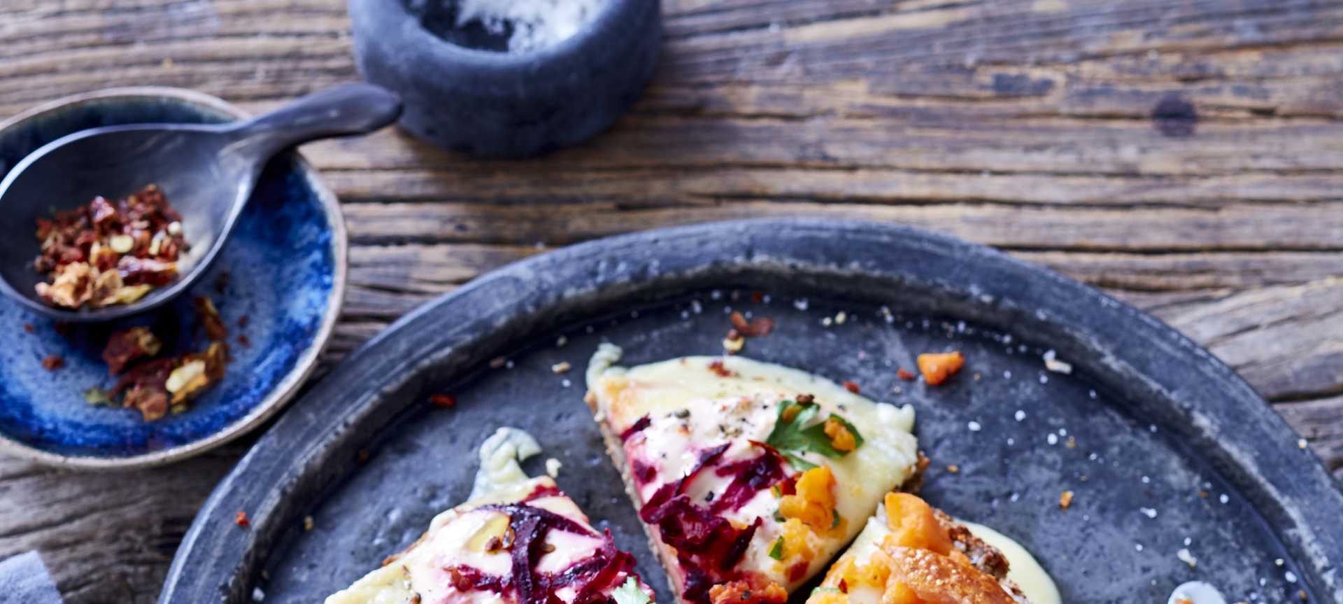 Rezeptbild für Überbackenes Käsebrot mit Krustenbraten